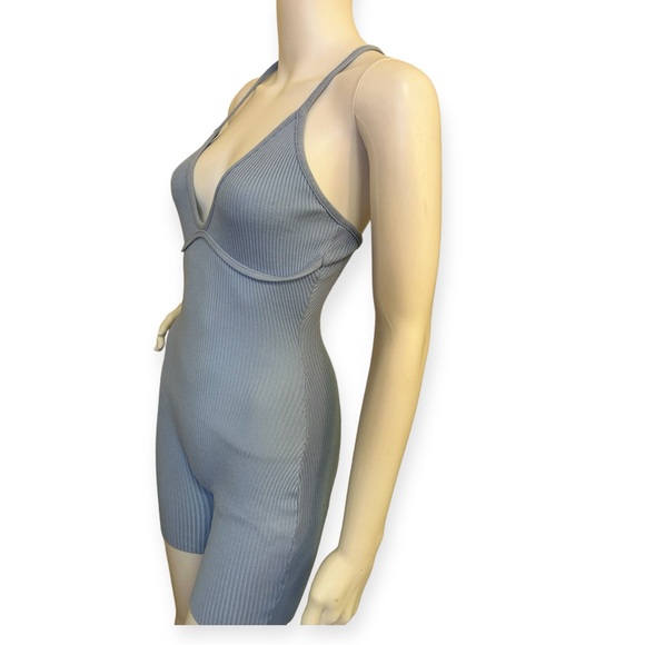 Cali Ribbed Romper - Picture 7 of 7